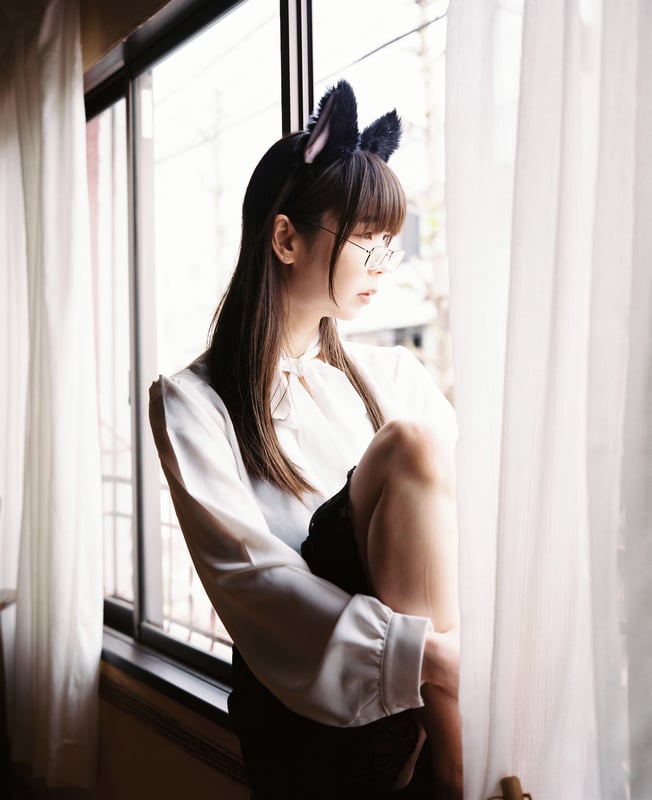 モデルは梅田桃子さんです。