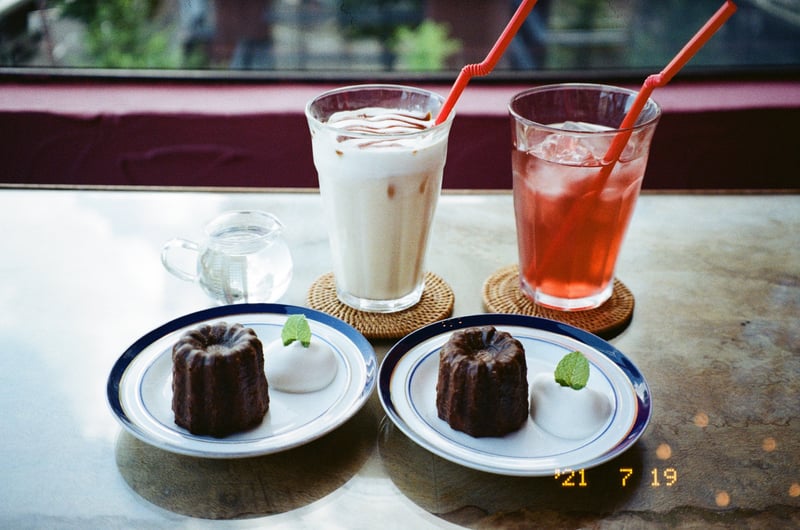 カヌレ食べたすぎてさまよってたらカヌレって名前のカフェ発見！美味しすぎた🧚‍♀️
