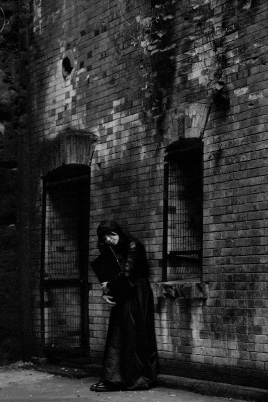 M4 + summicron 90 + FOMAPAN400@200 + rodinal
大佛 / J